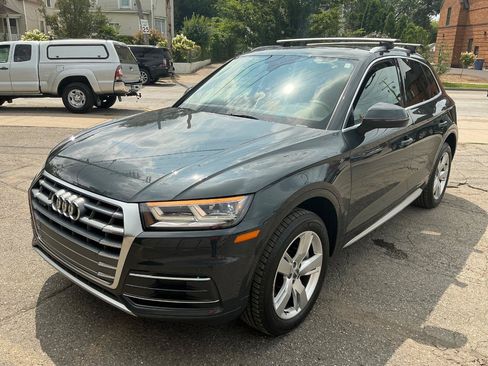 Used 2018 Audi Q5 2.0T Premium Plus w/ Premium Plus Package AWD/4WD image 8