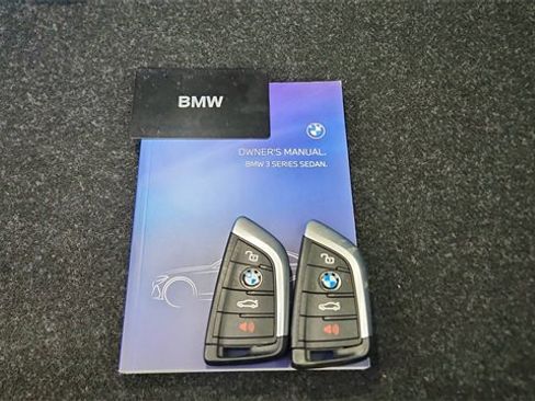 Used 2025 BMW 330i xDrive Sedan image 65