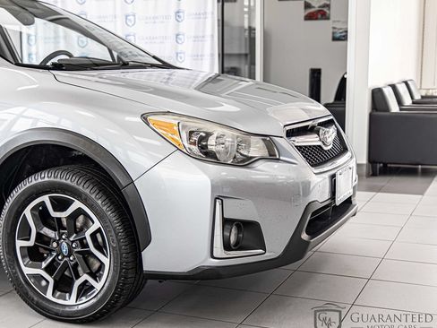Used 2016 Subaru Crosstrek 2.0i Limited AWD/4WD image 4