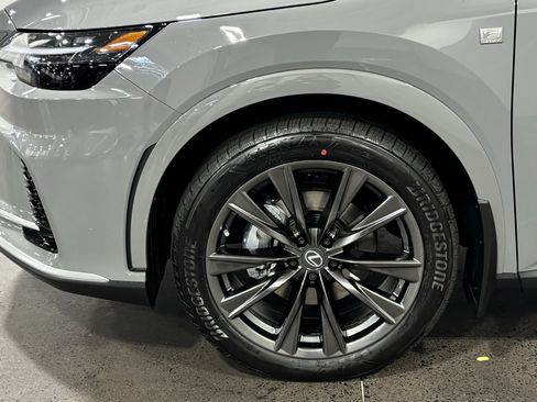 Used 2026 Lexus RX 350h w/ Convenience Package AWD/4WD image 13
