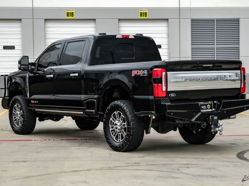 Used 2024 Ford F250 Limited w/ FX4 Off-Road Package AWD/4WD image 10