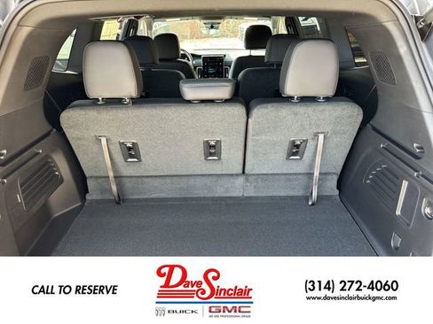 New 2026 GMC Acadia AT4 w/ Super Cruise Package AWD/4WD image 24