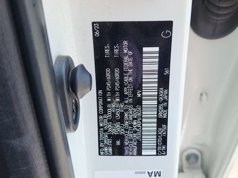 Used 2023 Toyota 4Runner Limited AWD/4WD image 18