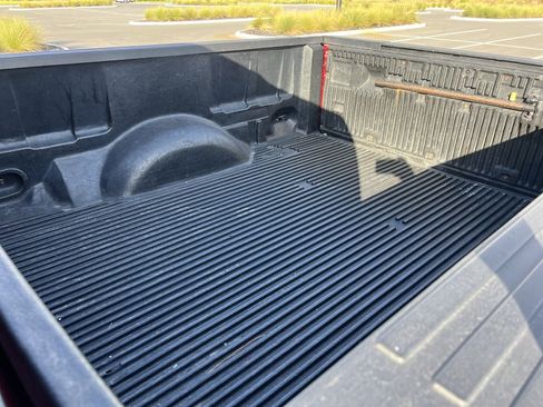 Used 2013 Ford F150 XLT w/ Luxury Equipment Group image 21