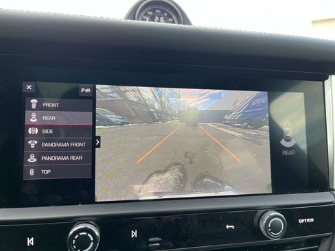 Used 2023 Porsche Macan GTS image 17