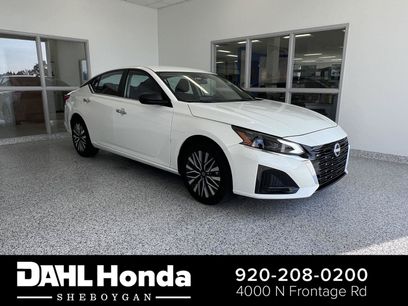 Used 2025 Nissan Altima 2.5 SV
