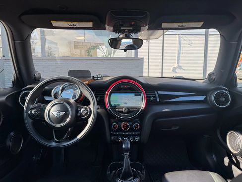 Used 2015 MINI Cooper S image 25