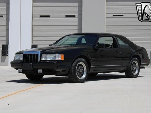 Used 1991 Lincoln Mark VII LSC image 2
