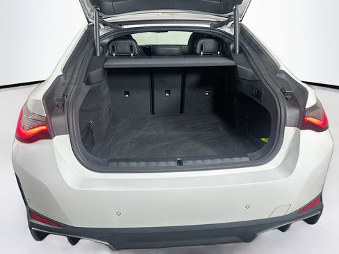 Used 2023 BMW i4 eDrive35 w/ Premium Package RWD image 29