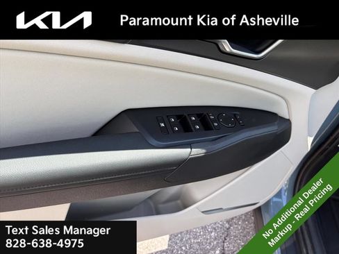 New 2026 Kia Sportage EX AWD/4WD image 25