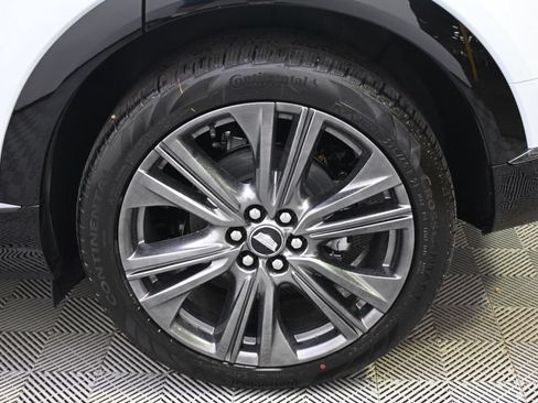 New 2026 Cadillac Optiq Sport 2 w/ LPO, Floor Liner Package AWD/4WD image 20