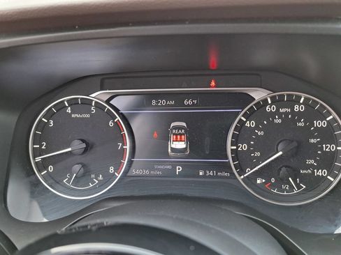 Used 2023 Nissan Rogue SV FWD image 10