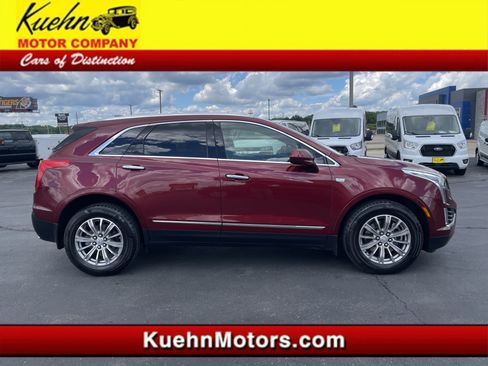 Used 2017 Cadillac XT5 Luxury w/ Driver Awareness Package AWD/4WD image 1