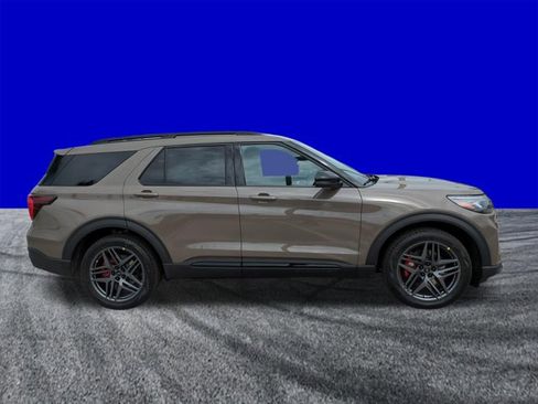 New 2026 Ford Explorer ST image 3