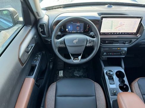 New 2026 Ford Bronco Sport Outer Banks w/ Outer Banks Tech Package+ AWD/4WD image 5