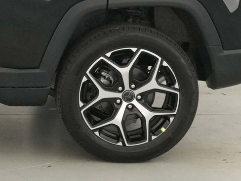 New 2026 Jeep Compass Limited image 33