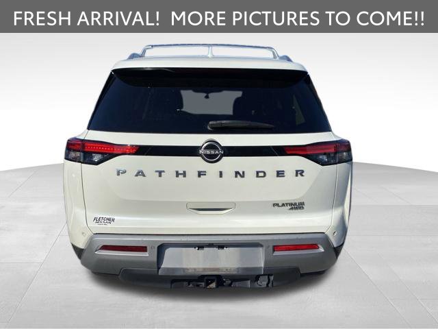 Used 2023 Nissan Pathfinder Platinum w/ Lighting Package (N93) AWD/4WD image 5