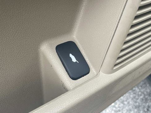 Used 2012 Honda Pilot EX-L image 16