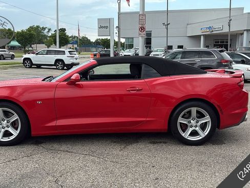 Used 2019 Chevrolet Camaro LT image 5