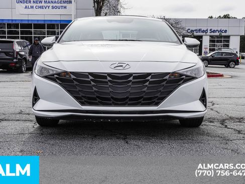 Used 2023 Hyundai Elantra SEL image 12