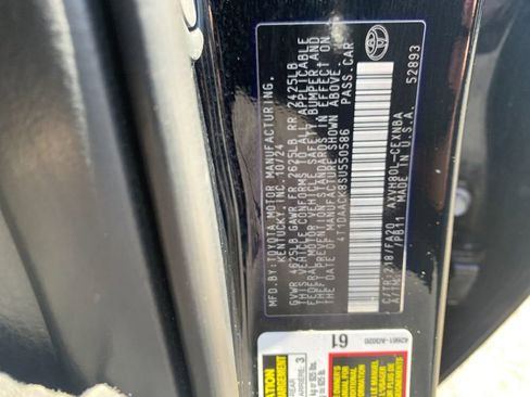 Used 2025 Toyota Camry LE FWD image 33