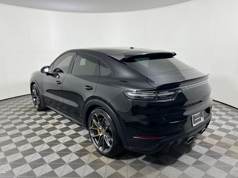 Certified 2023 Porsche Cayenne Turbo GT AWD/4WD image 3