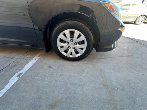 Used 2012 Honda Civic LX image 23