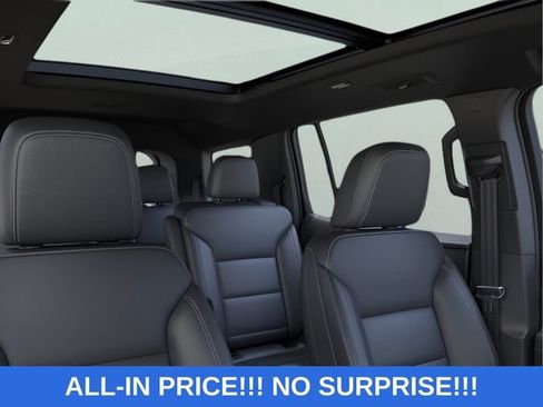 New 2027 Chevrolet Traverse LT FWD image 18