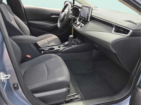 Used 2020 Toyota Corolla LE FWD image 16