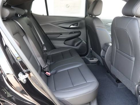 New 2026 Buick Envista Sport Touring w/ Convenience I Package FWD image 19