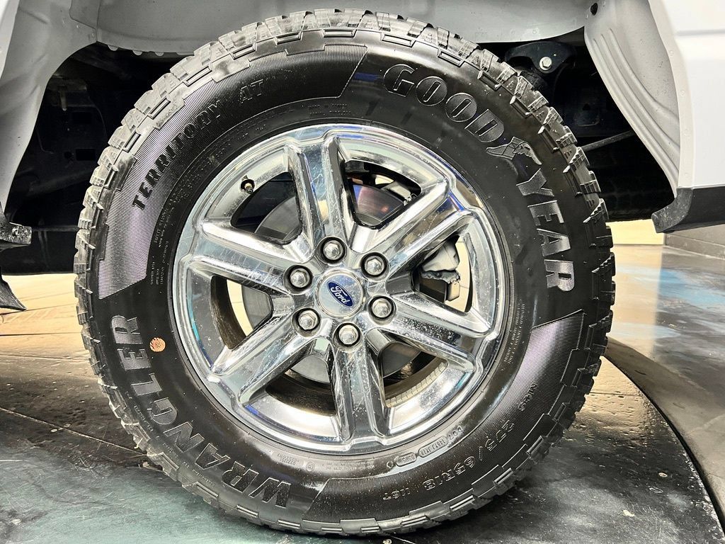 Used 2025 Ford F150 XLT w/ Equipment Group 301A Standard AWD/4WD image 13