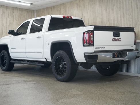 Used 2018 GMC Sierra 1500 SLT AWD/4WD image 7