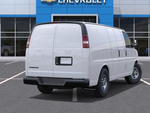 New 2026 Chevrolet Express 2500 w/ Driver Convenience Package RWD image 4