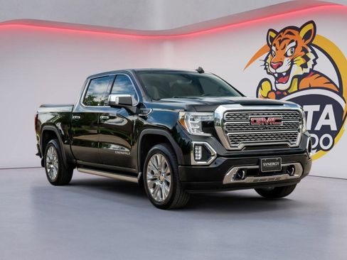 Used 2020 GMC Sierra 1500 Denali w/ Denali Ultimate Package AWD/4WD image 3
