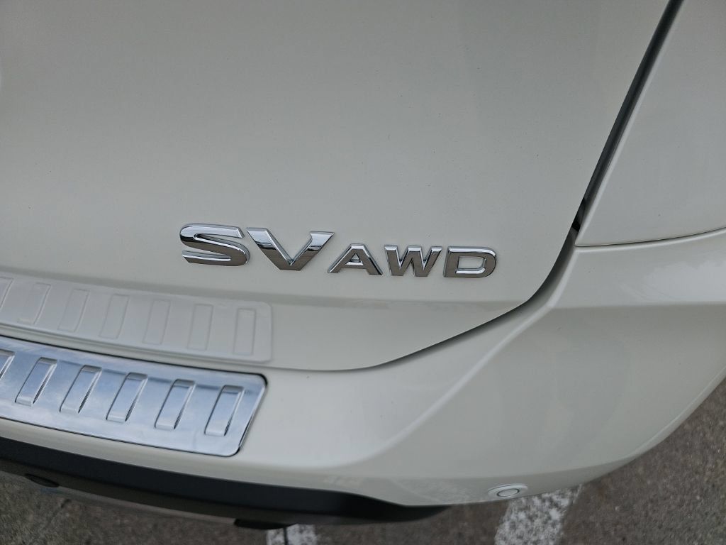 Used 2020 Nissan Rogue SV w/ Sun & Sound Touring Package AWD/4WD image 16