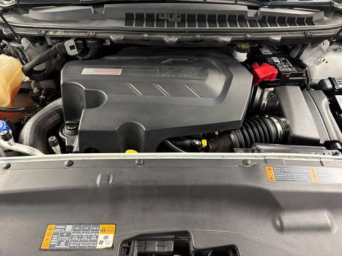 Certified 2019 Ford Edge ST w/ Equipment Group 401A AWD/4WD image 29