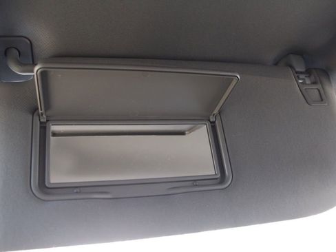 Used 2018 Ford F150 XLT image 40