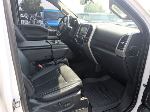Used 2020 Ford F150 Lariat w/ FX4 Off-Road Package AWD/4WD image 33
