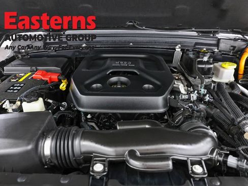 Used 2023 Jeep Wrangler Unlimited Rubicon 4xe w/ Cold Weather Group AWD/4WD image 7