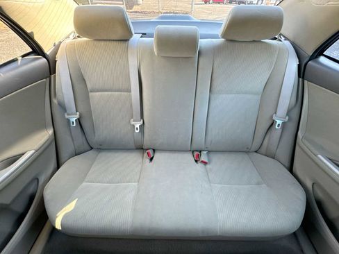 Used 2010 Toyota Corolla LE w/ All Weather Guard Pkg image 13