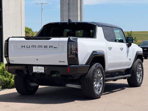 Used 2025 GMC Hummer EV 3X AWD/4WD image 5