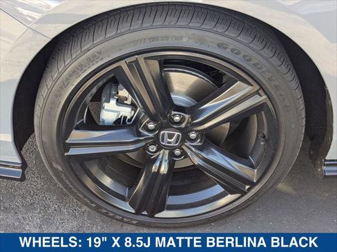 Used 2024 Honda Accord Sport image 9