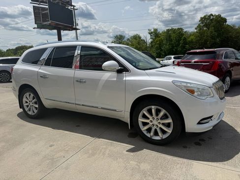Used 2017 Buick Enclave Premium w/ Experience Buick Package AWD/4WD image 33