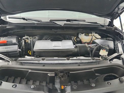 Certified 2025 Chevrolet Suburban Premier AWD/4WD image 32