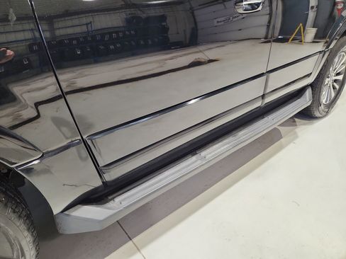 Used 2017 Ford Expedition XLT w/ Equipment Group 201A image 24