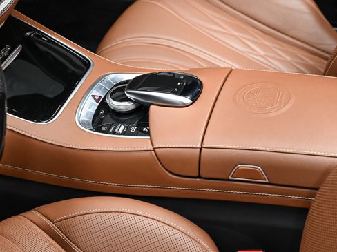 Used 2019 Mercedes-Benz S 63 AMG 4MATIC Cabriolet w/ Driver Assistance Package image 29