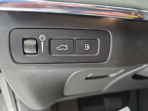 Used 2021 Volvo XC90 T8 Inscription w/ Advanced Package image 31