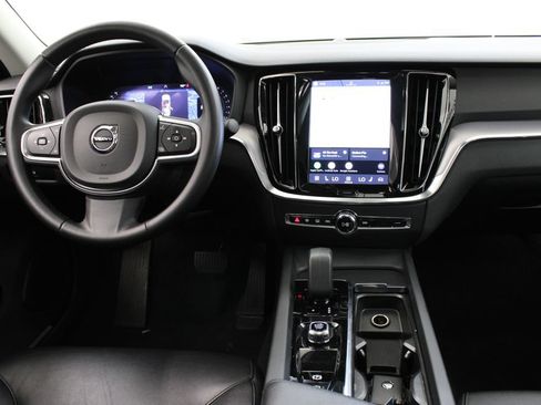 Certified 2024 Volvo S60 B5 Core FWD image 9
