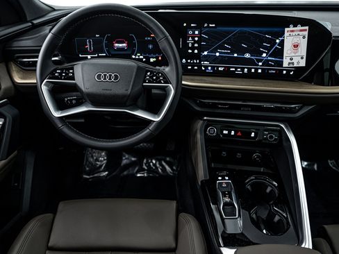 New 2025 Audi Q5 Premium Plus image 10
