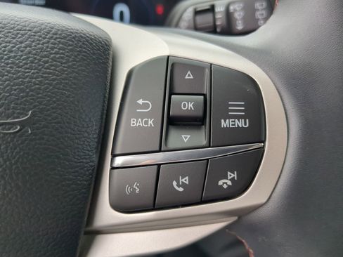 New 2026 Ford Explorer Active image 57